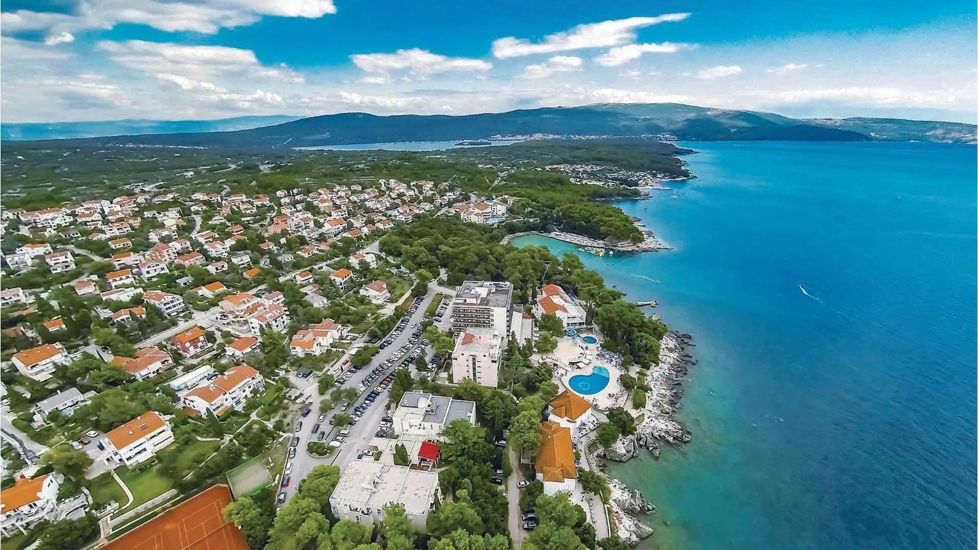 Three-Bedroom Holiday Home In Krk Krk Town