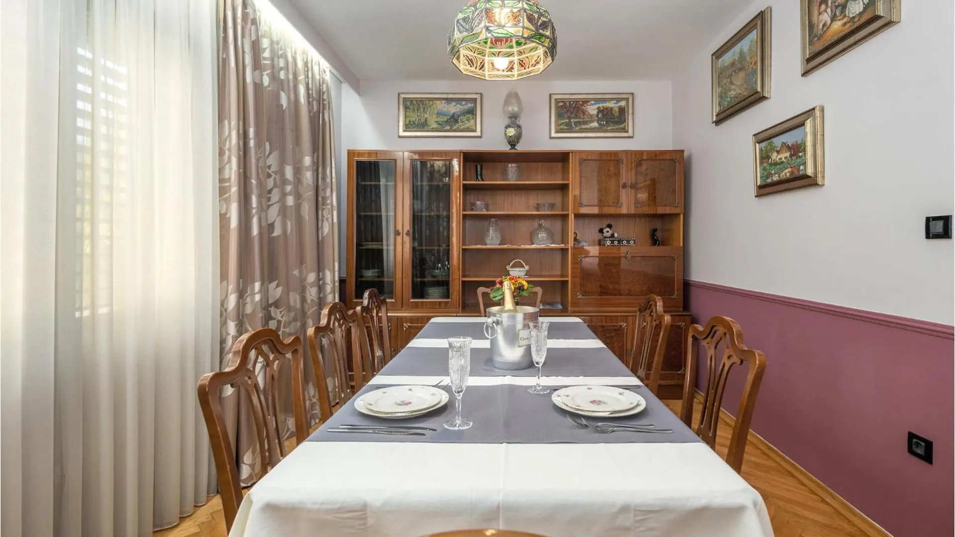 Three-Bedroom Holiday Home In Krk 크르크 크로아티아